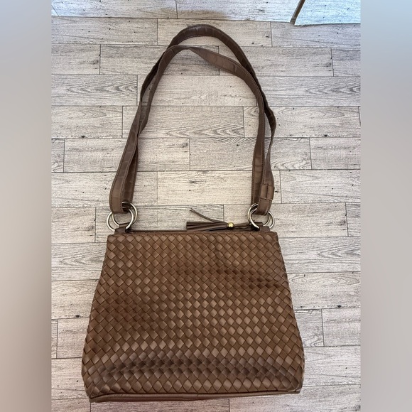 no name Handbags - Woven Bronze/Brown Faux Leather Purse